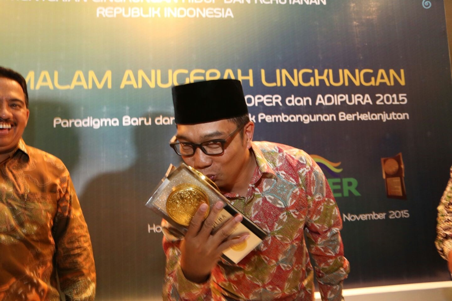 Kota Bandung Gelar Piala Adipura Tiap Keluarahan