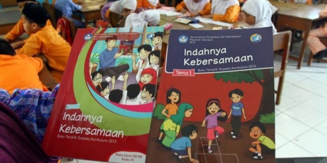 Kebut Revisi Buku Kurikulum 2013