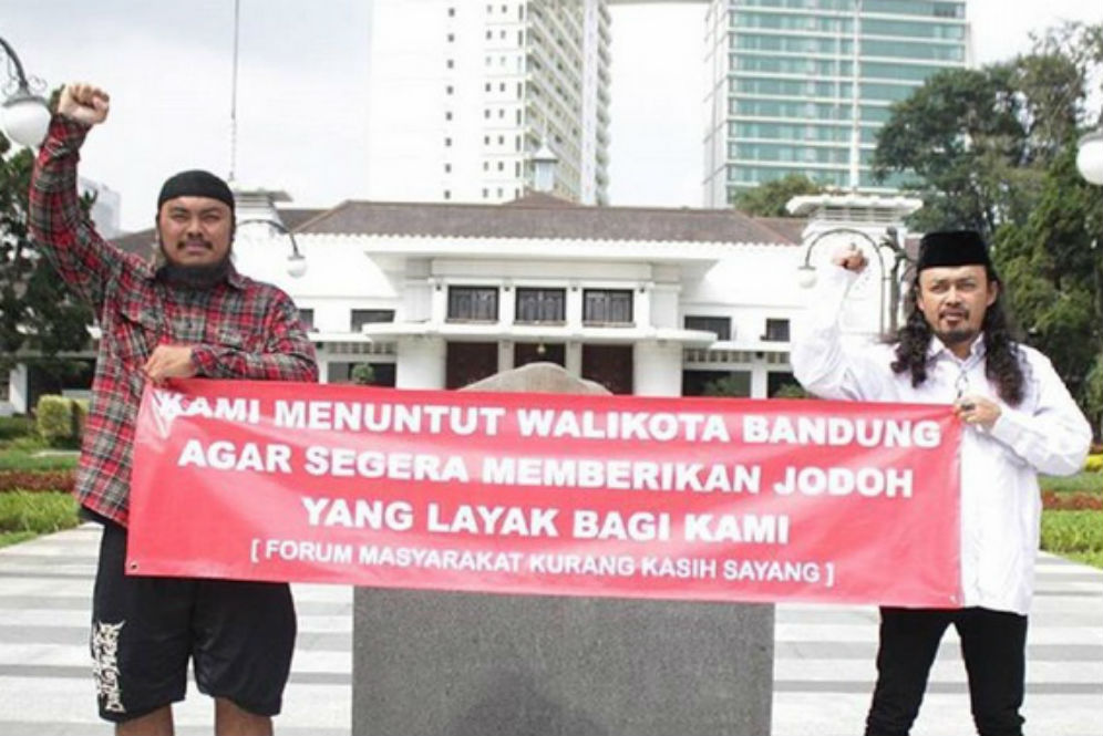 Ruang Komunikasi Terbuka, Minta Dicarikan Jodoh Yang Layak