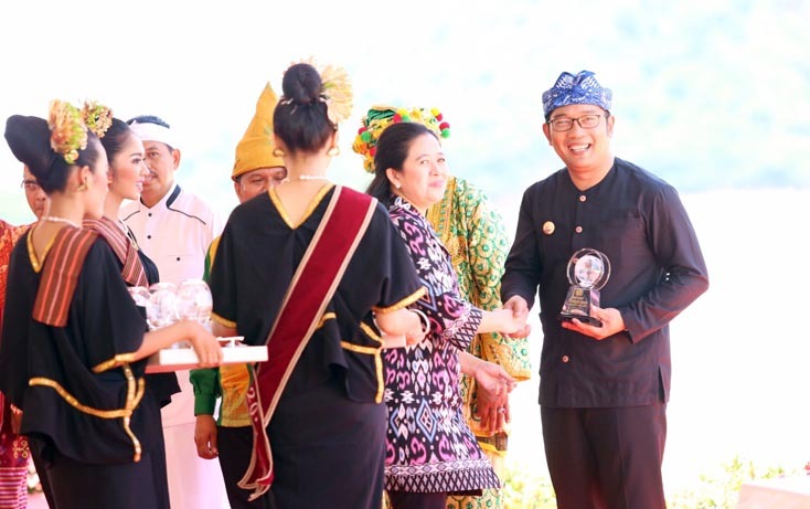 Wali Kota Bandung Raih Penghargaan Kebudayaan