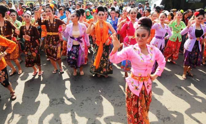 4.000 Pengunjung Padati Tangkubanparahu