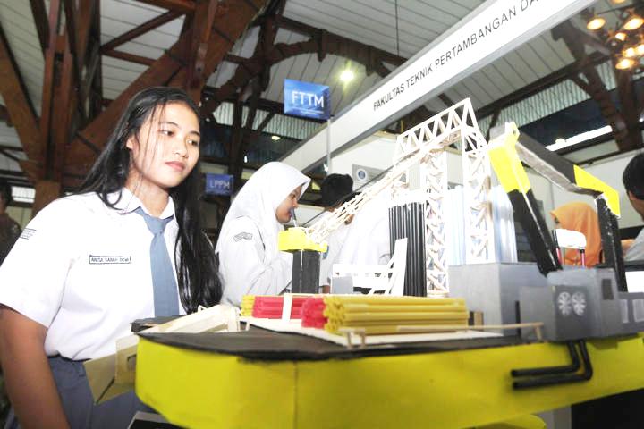 100 Karya Penelitian Meriahkan Pameran Teknologi ITB