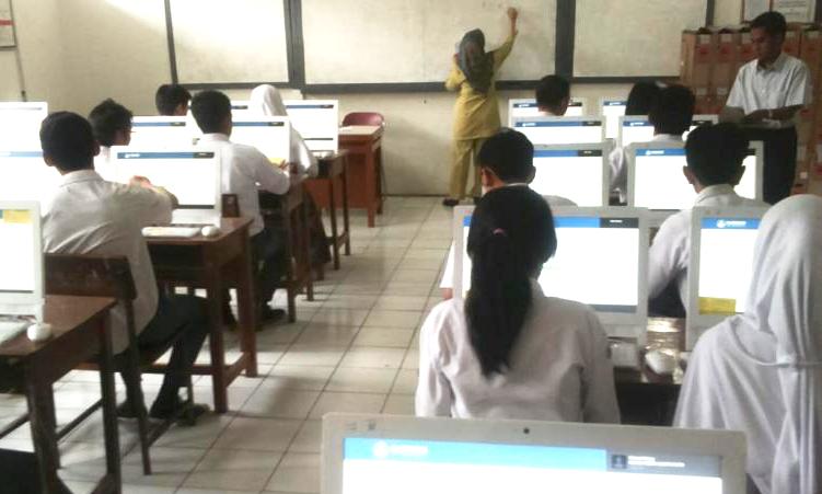 SMAN 9 Siapkan 130 Koputer untuk UNBK