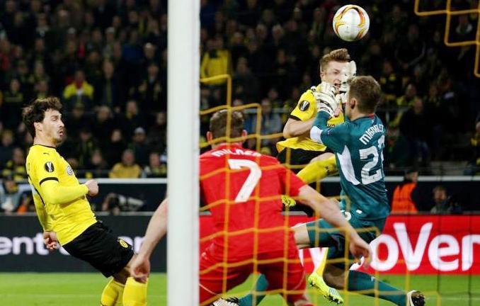Liverpool vs Borussia Dortmund, Tak Keder Atmosfer Anfield
