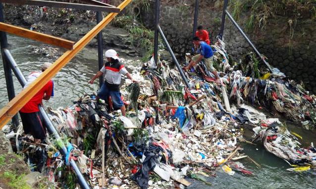 Bangun Jaring Sampah