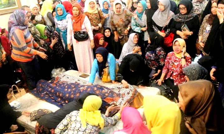 Bupati Kuningan Tutup Usia