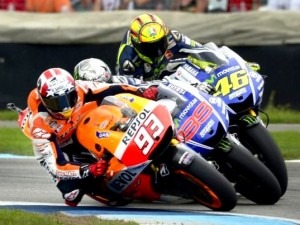 Marquez dan Duo Yamaha Start Satu Grid