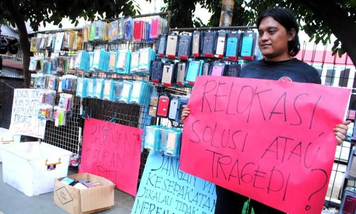 PKL Jalan Merdeka Siap Berdagang di Mana Saja