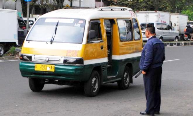 Tarif Angkutan (Belum) Turun