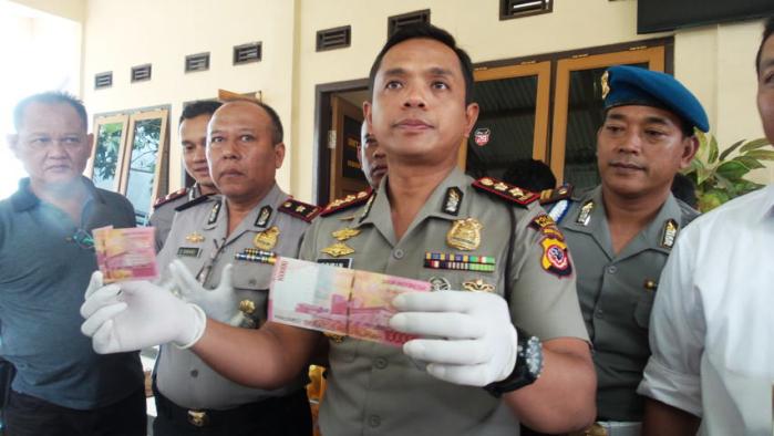 Lima Pengedar Upal Diringkus