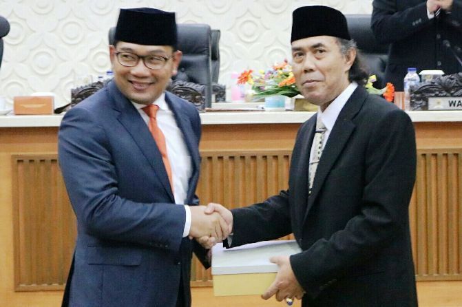Rekomendasi Dewan Dorong Evaluasi Total