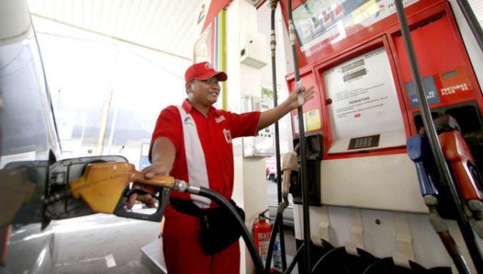 Penurunan Minyak Dorong Naiknya Listrik