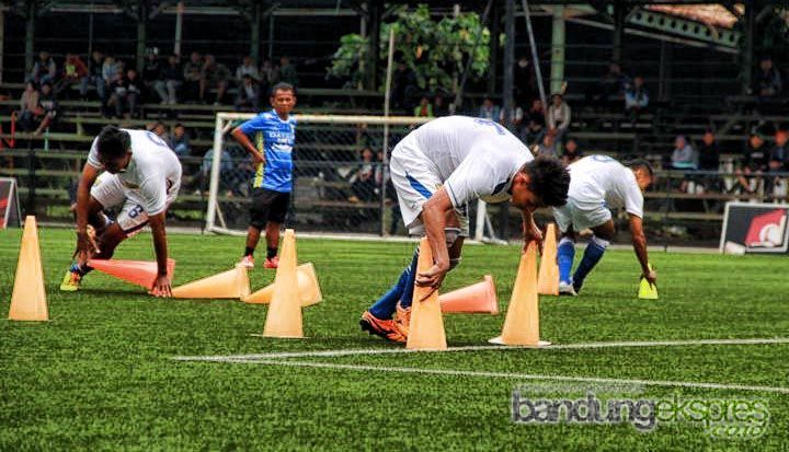 Statistik hanya Memori, Dejan Siapkan Taktik Khusus untuk Layani Bali United