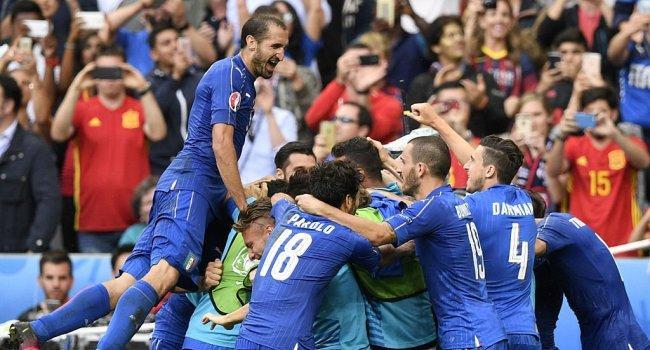 Italia 2 vs 0 Spanyol: Azzurri Tuntaskan Dendam