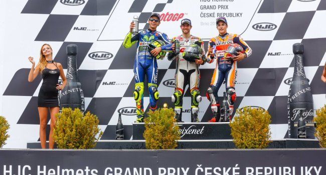 Balapan Penuh Drama Crutchlow dan Rossi di Brno