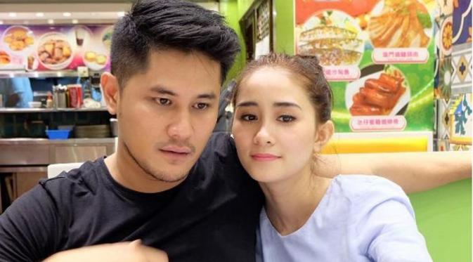 Tak Suka Satu Sama Lain, Dua Pesinetron Ini Kok Naik Pelaminan?