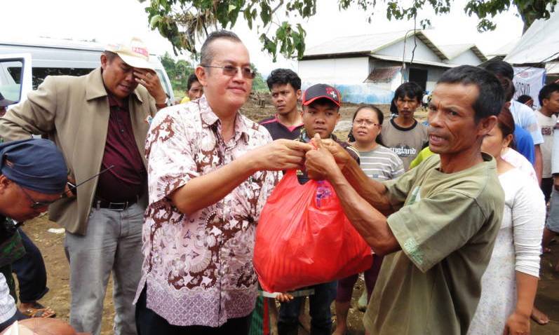 Salurkan Seribu Paket Bantuan, Summarecon Bandung Peduli Korban Banjir Garut