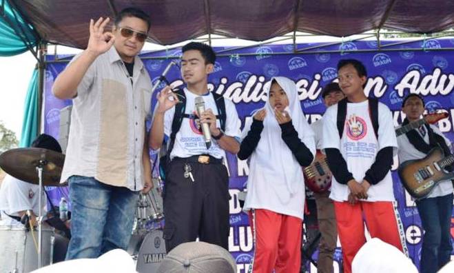 Dede Yusuf Edukasi Para Remaja