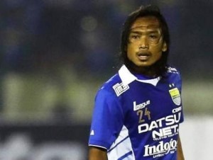 Hariono Bantah Akan Pensiun Di Persib