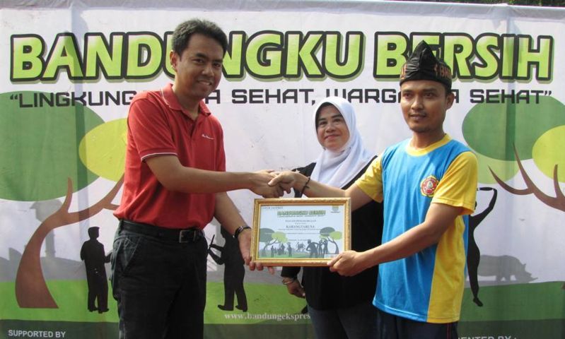 Bandungku Bersih di Cirasanten Endah Lebih Meriah