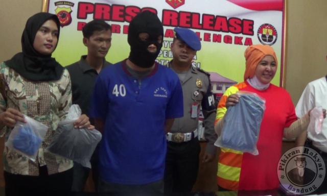 Ayah Tiri Hamili Anaknya Sampai Melahirkan