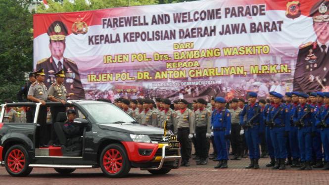 Irjen Pol Anton Charliyan Resmi Jabat Kapolda Jabar
