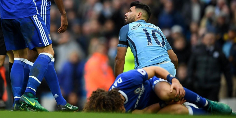 Guardiola Sebut Pelanggaran Aguero ke David Luiz tak Sengaja