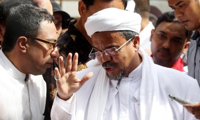 Rizieq Tersangka Pelecehan Pancasila