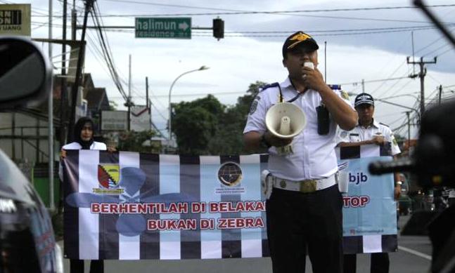 Traffic Light Simpang Katapang-Junti Mulai Diaktifkan