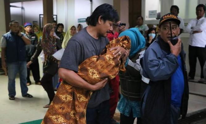 Banjir Bandang Tewaskan Ibu-Anak