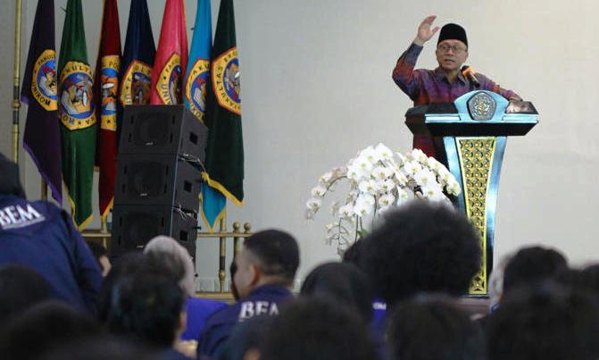 Tak Gentar Perang Bintang, PAN Tawarkan Desi-Primus ke Jabar