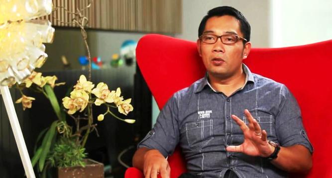 Emil Ingin Artis-artis Kota Bandung Jadi Teladan