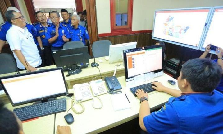 Janji Naikkan TKD Petugas Damkar