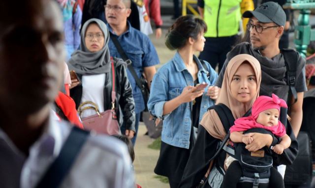 Opsi Menambah Cuti Bersama Menguat