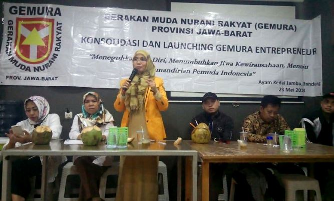 Latih Pemuda Berjiwa Enterpreneur