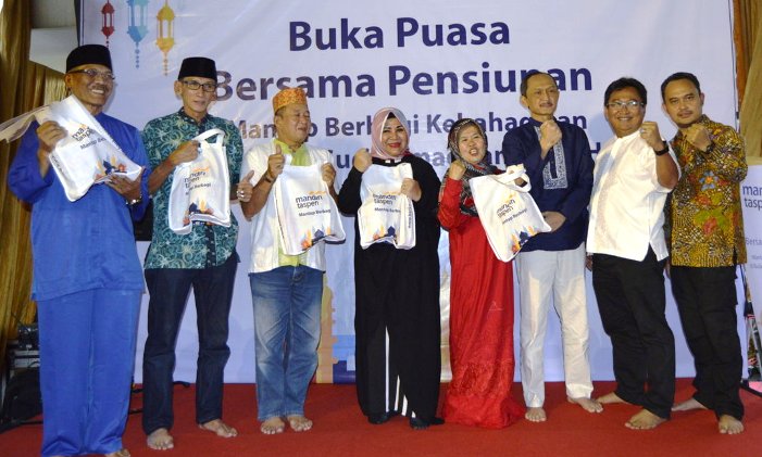 Bank Mantap Bagikan Bingkisan Total Rp 1 Miliar