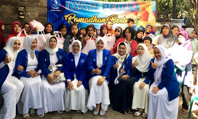 Iwapi Berbagi untuk Kaum Dhuafa