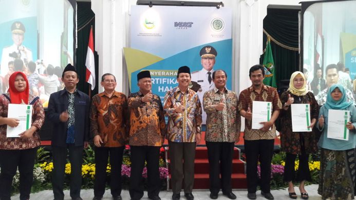 220 IKM Dapat Sertifikat Halal