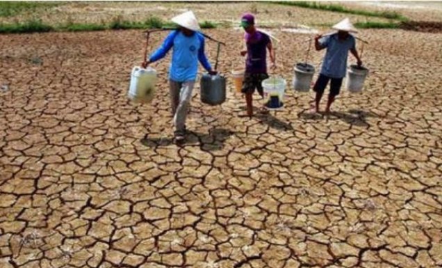 Lima Kecamatan Krisis Air Bersih