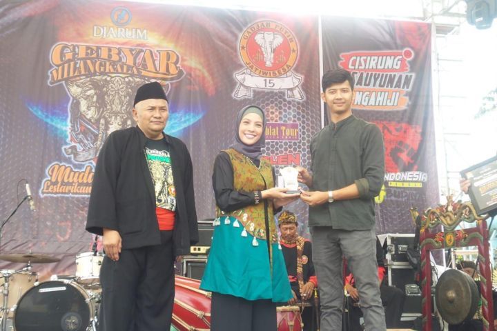 Kembangkan Keberadaan Perguruan Silat