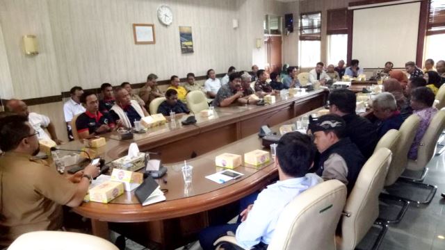 Disdik Jabar Ingkar Janji