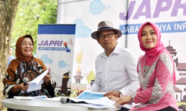 Kang Emil: Jangan Mudah Tergiur Gaji Tinggi