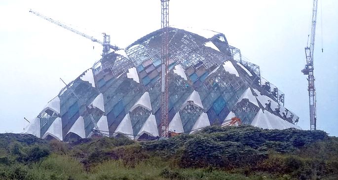 Menjadi Destinasi Wisata Religi