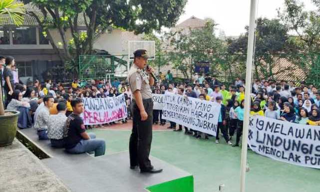 Edubox Picu Aksi Demo Siswa