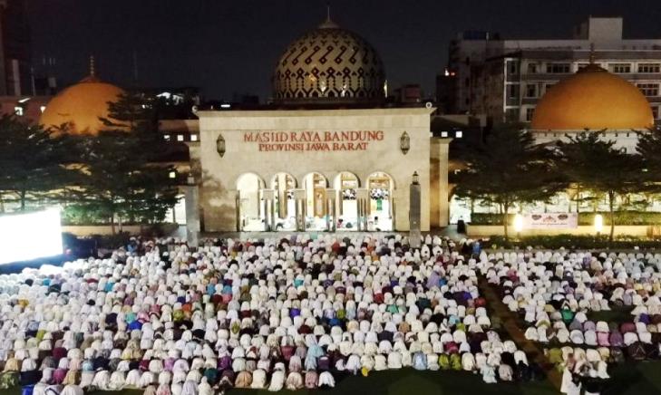 Kota Kembang Lebih Agamis di HJKB Ke-209