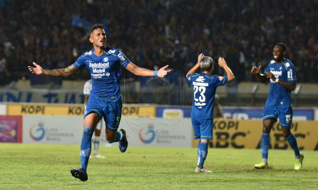 Persib Dukung Kompetisi Dihentikan Sementara