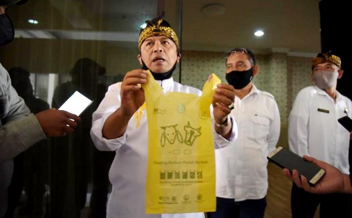 Minimalisir Sampah Saat Idul Adha, DLH Siapkan Plastik Organik