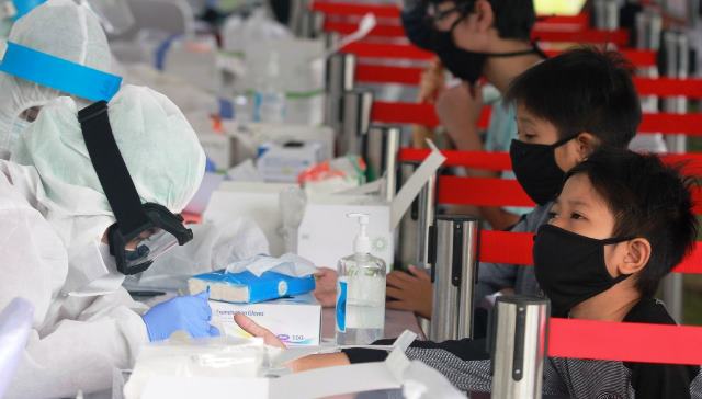 Ratusan Anak Terpapar Korona