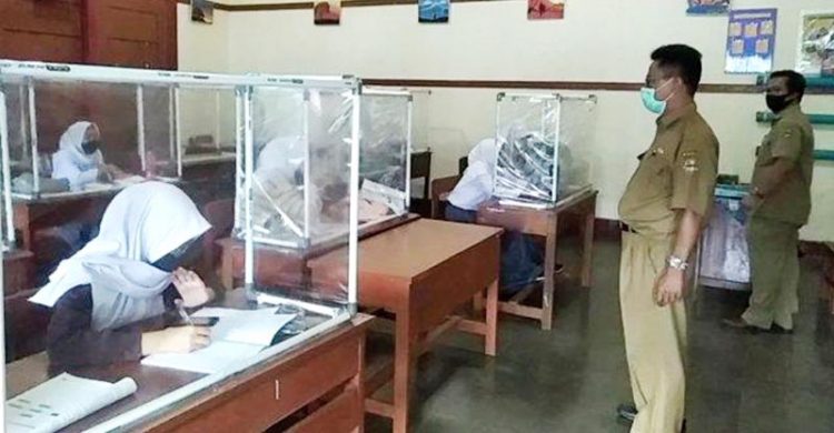 KBM Tatap Muka Tunggu Rekomendasi