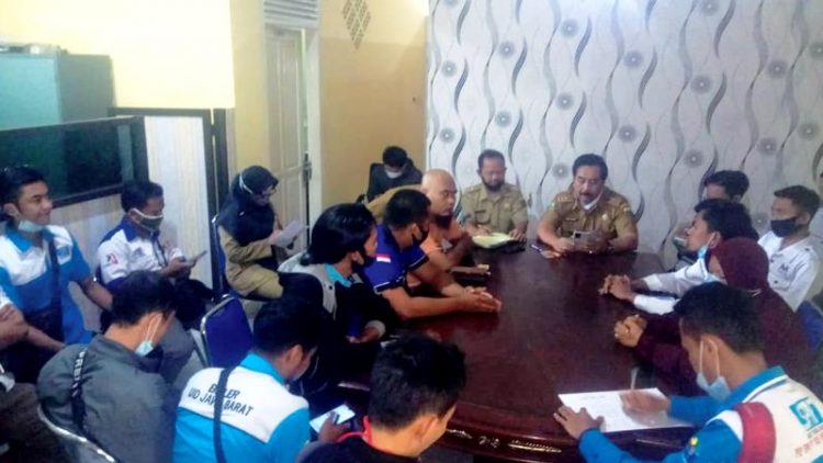 Buruh Keukeuh Ingin UMK Naik